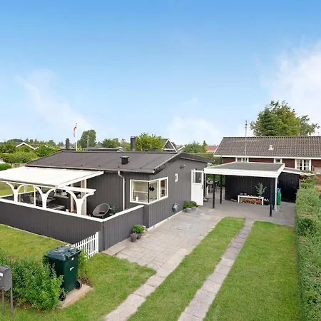 Pet Friendly In With Wifi Hejls