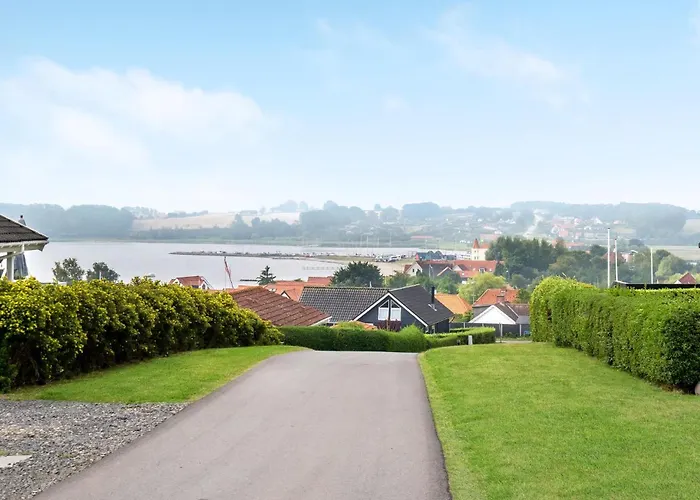 Pet Friendly In With Wifi Hejls